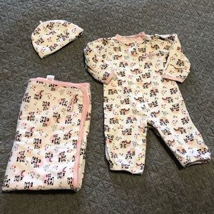Carters pajama and blanket set